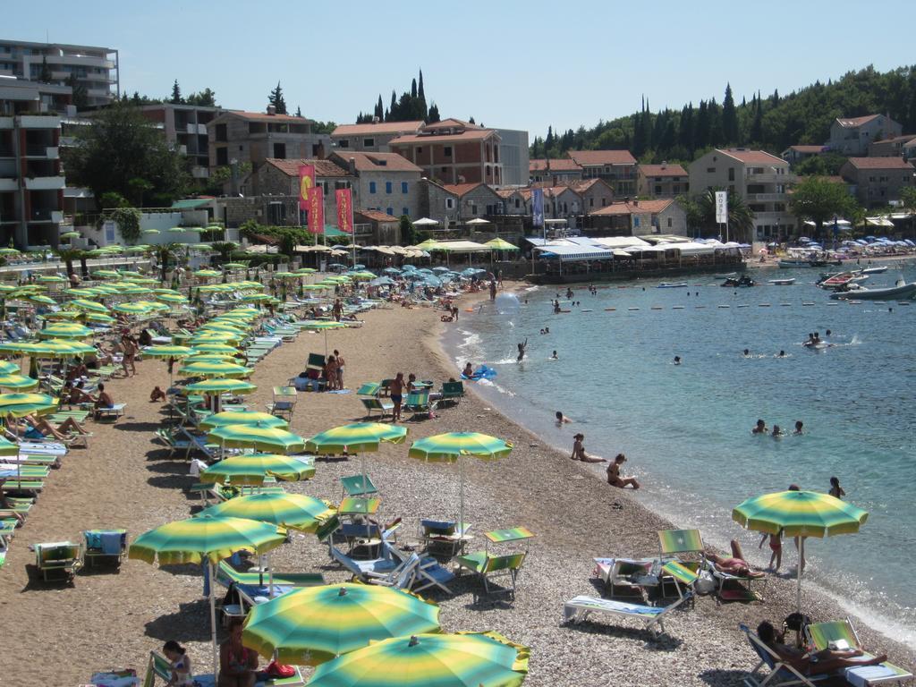 Apartments Danilo Kazanegra Sveti Stefan Exteriör bild