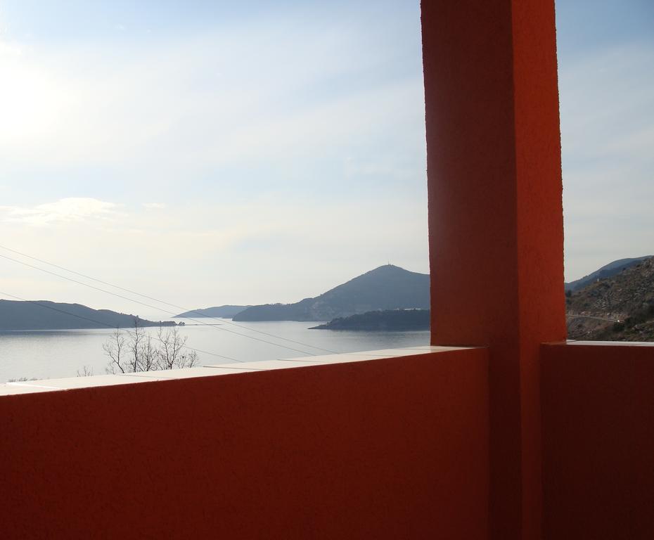 Apartments Danilo Kazanegra Sveti Stefan Rum bild